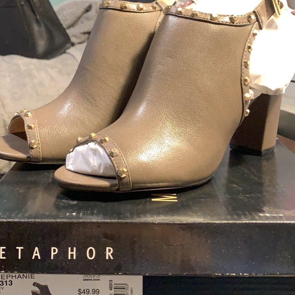 Grey open toe high heels size 8